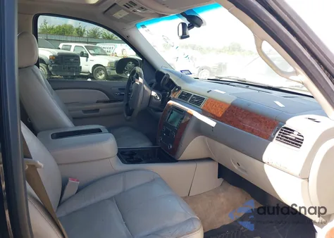 2007 Chevrolet Tahoe Ltz from USA, damaged, VIN 1GNFC13J17J131297